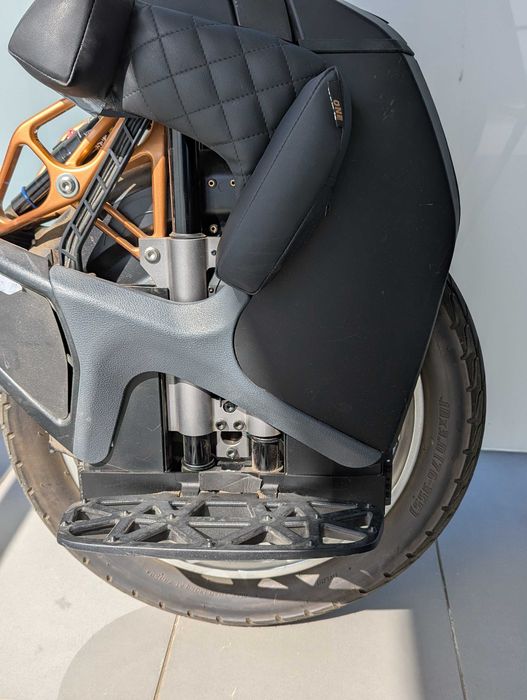 Monocykl elektryczny Kingsong S18