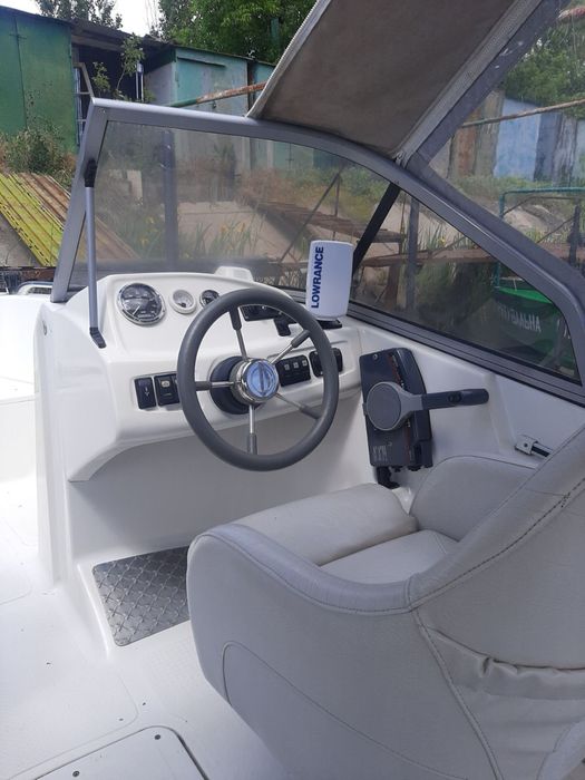 В продаже Катер UMS-520