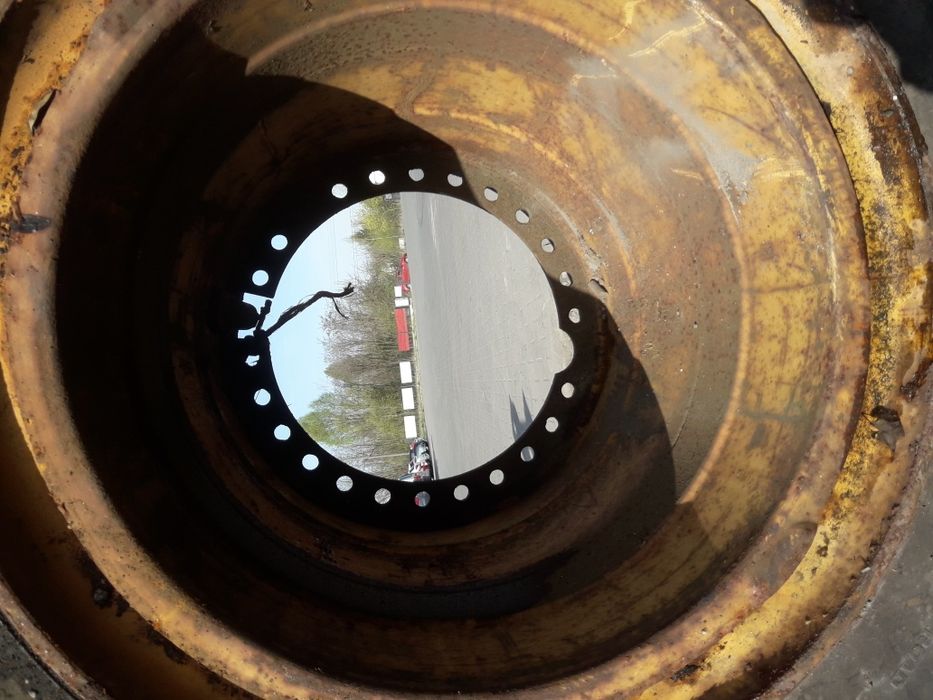 26.5-25 całe koło ładowarka zalana silikonem