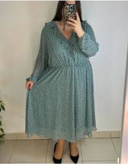 Сукня легка для пишних  дівчат