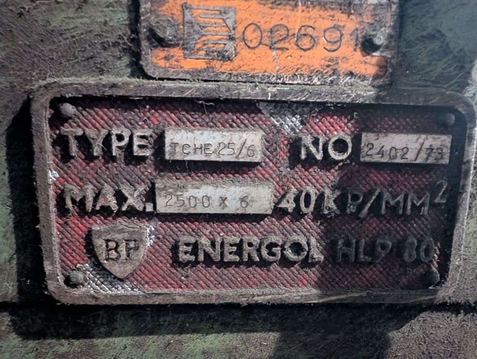 Nożyce gilotynowe gilotyna do blachy