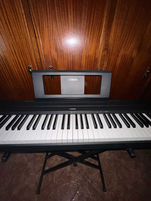 Piano Yamaya P45