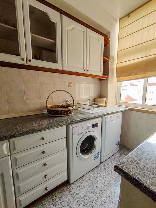 Apartamento T1 para arrendar Campo grande- Alvalade