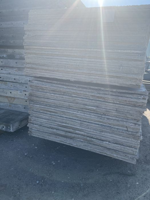 Продам фанеру ламіновану б/у