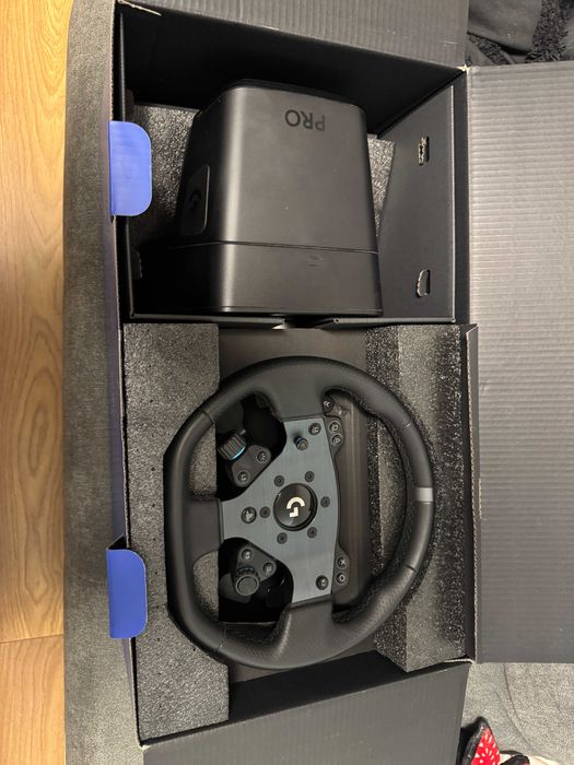 Kierownica Logitech G Pro 11NM PS5/4 PC