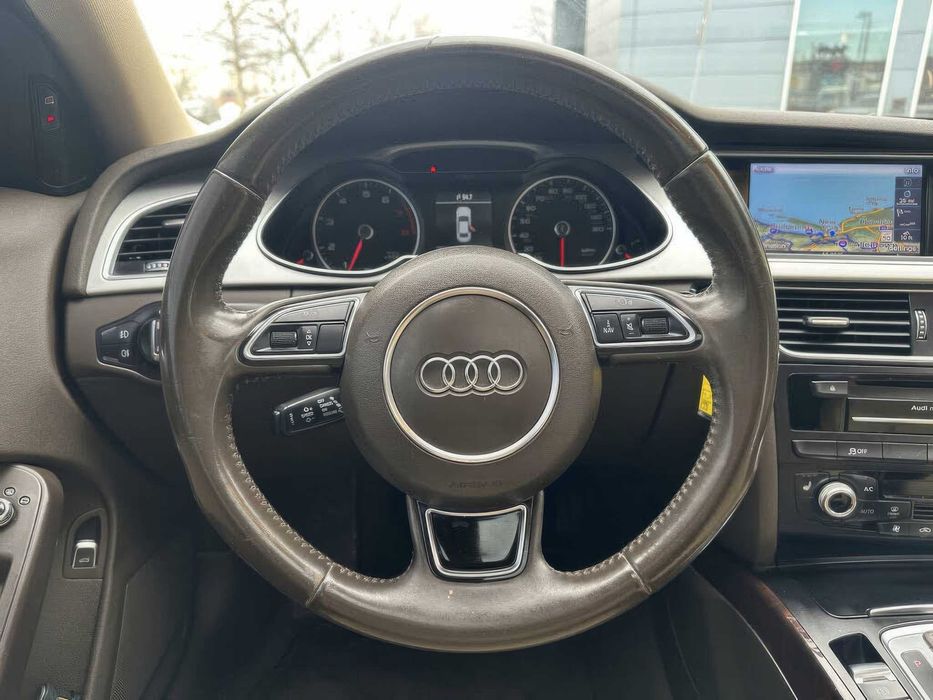 Audi A4 quattro Premium Plus      2015