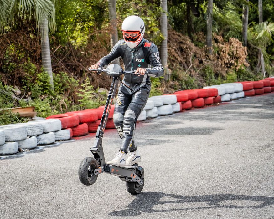 2025 NOWA KuKirin G4 2000 W 70 KM/H 60 V 20 Ah