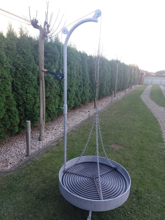 Grill ogniskowy solidny