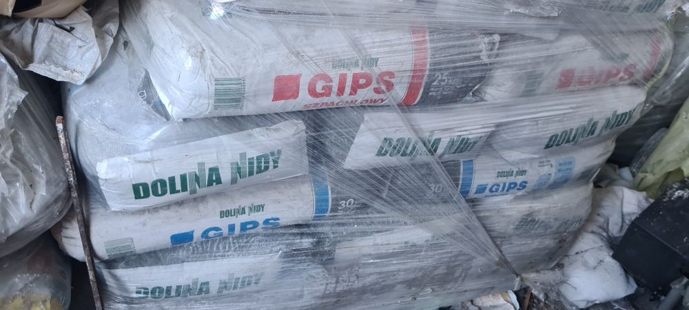 Gips szpachlowy w worku