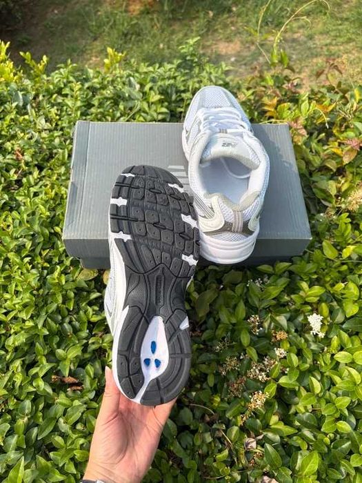 New Balance 530 White Silver R.37
