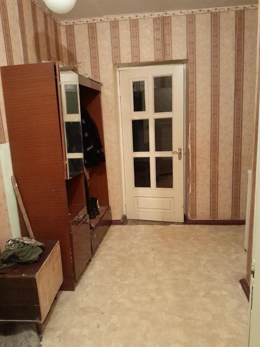 Продається квартира в гуртожитку