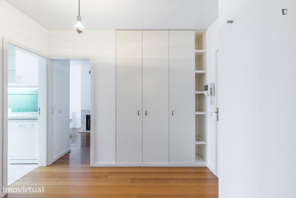 Apartamento com 1 quartos - localizado em Ramalde Porto