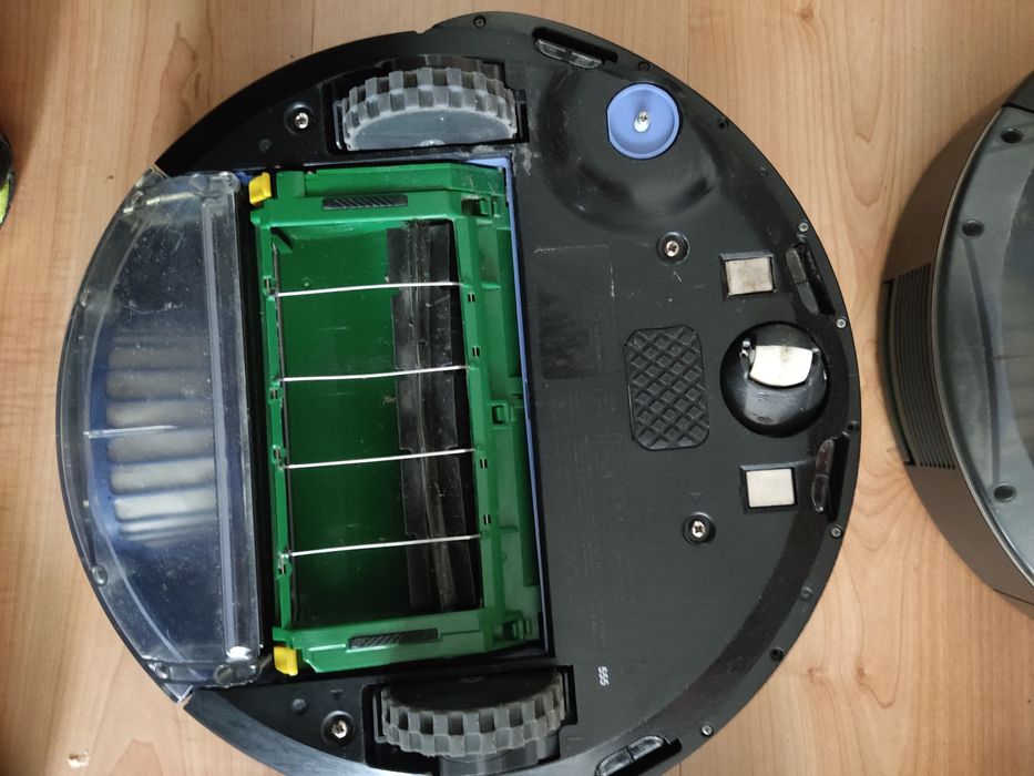 Aspiradores Roomba Irobot modelos 681, 650, 555 para venda de peças