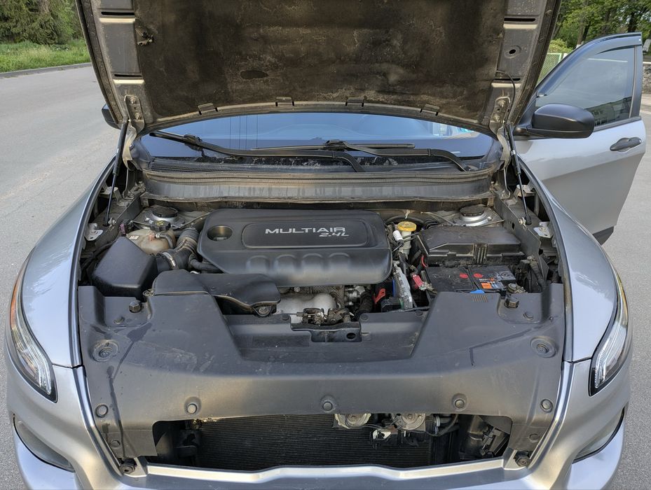 Jeep Cherokee 2015 VIN 1C4PJMAB1FW774766 фото оголошення 11 з 13