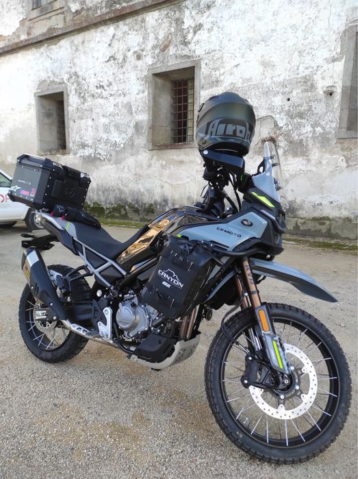 CF Moto 450 MT.