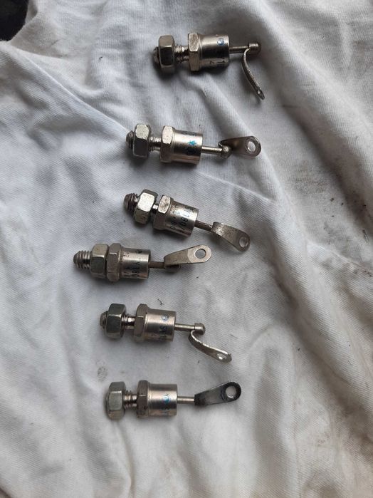 dioda prostownicza SY 180/6