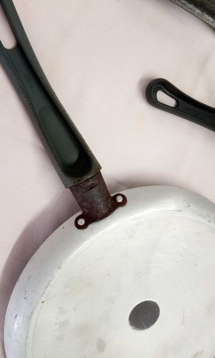 Frigideira mini + crepeira + grelhador retangular, tudo por 5€