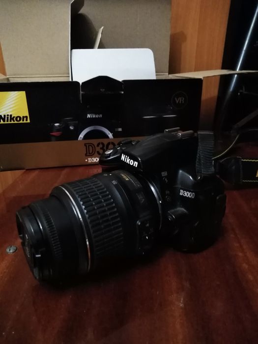 Зеркальный фотоаппарат