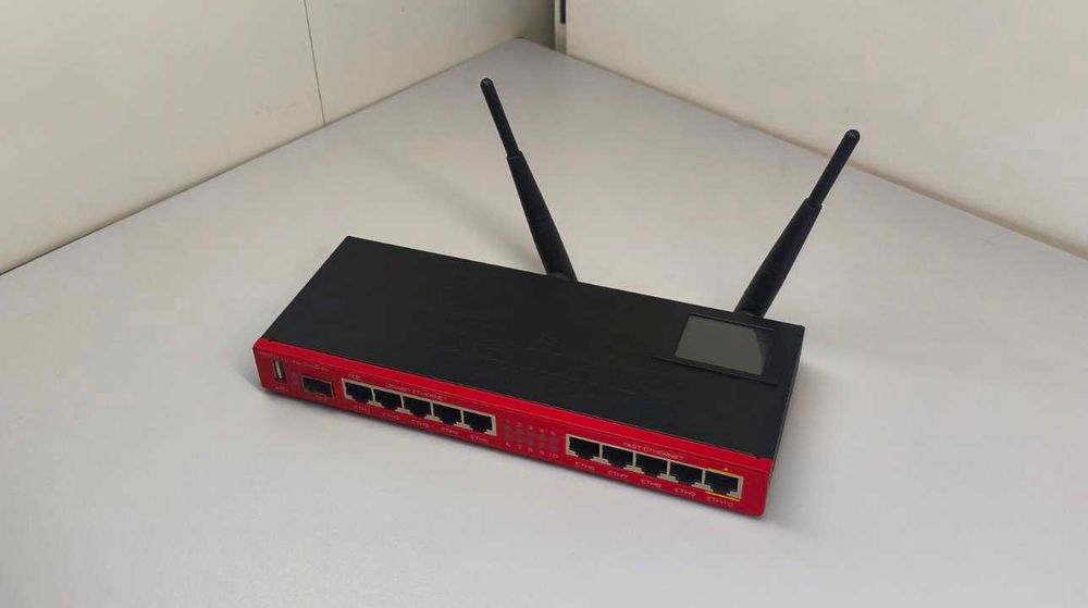 Мощный SFP Mikrotik RB2011 Gigabit Роутер 10 портов USB LTE роутер