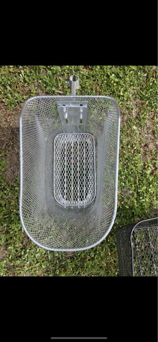 Кошик з кріпленням на велосипед