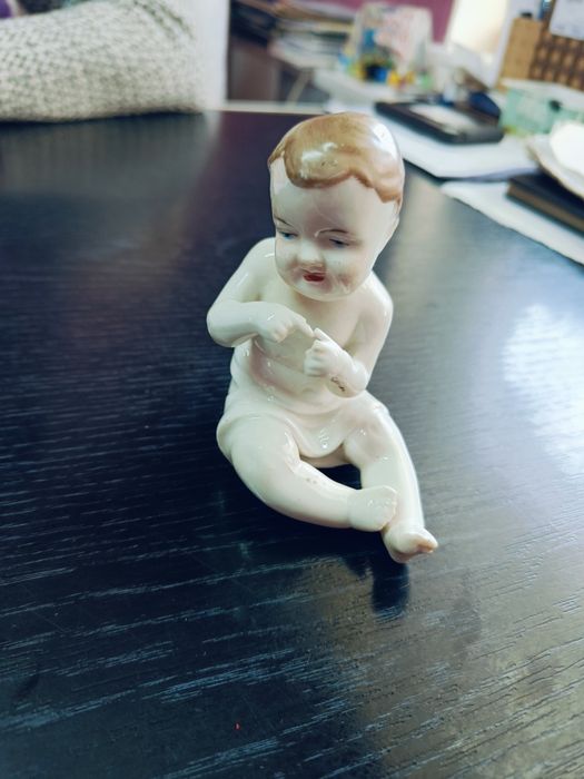 Продам старі статуетки