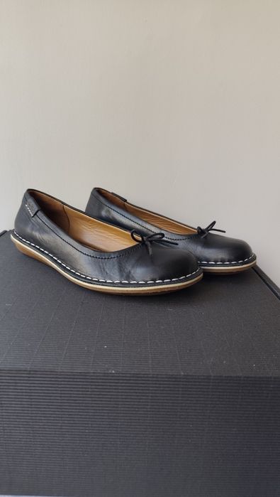 Skórzane balerinki Clarks Artisan 37 czarne, wkładka 23,5 cm