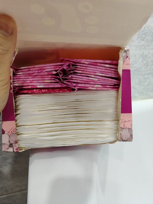 Прокладки гігієнічні Libresse, нічні, щоденні прокладки