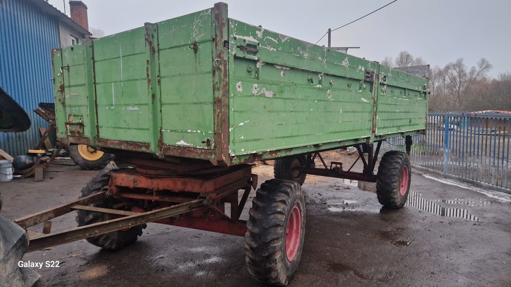 Przyczepa rolnicza sztywna
