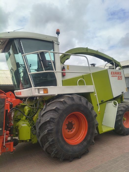 Claas Jaguar 820