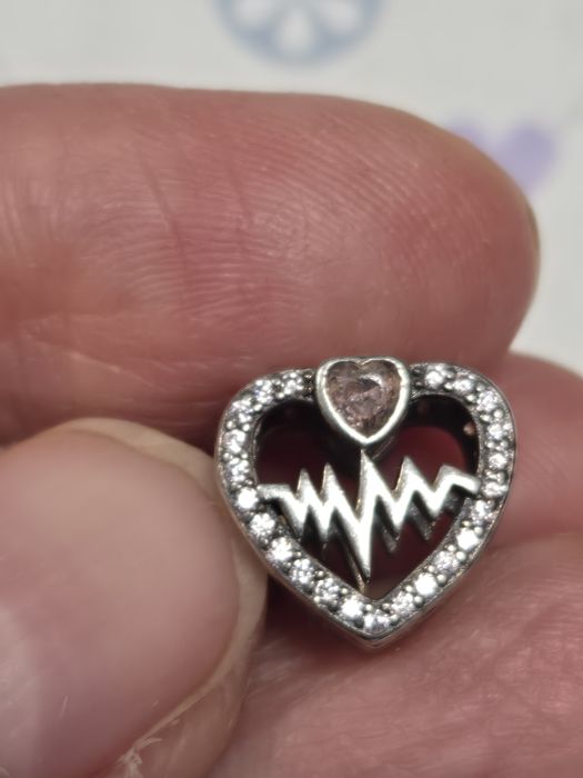 Charms srebro kryształy EKG serce serduszko
