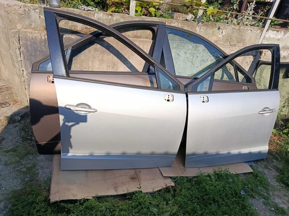 Дверка передня ліва права Renault Scenic 3 Grand колір TECNB TED69
