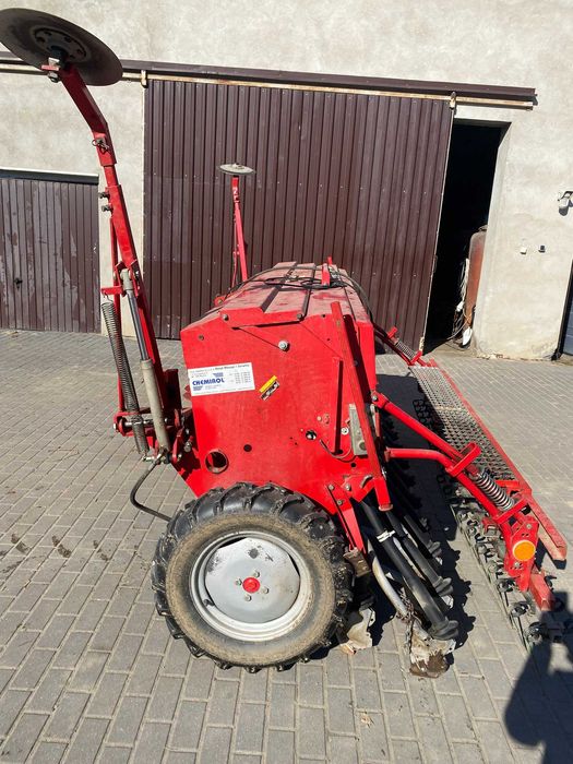 Siewnik zbożowy Kongskilde Demeter Classic 3000