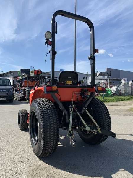 NOWY Traktorek Taro B40 HST rejestracja 40KM 4x4 opony do trawy