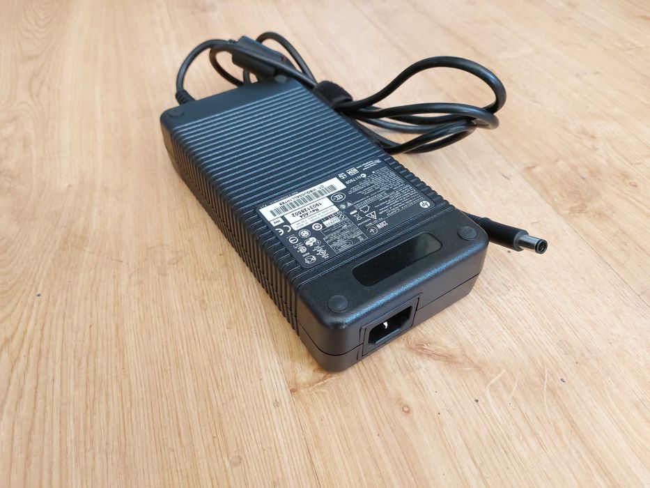 Zasilacz HP 19,5V 11,8A 230W 7,4mm + kabel C13