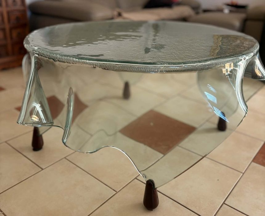 Szklany stół kawowy oryginalny z galerii szkla