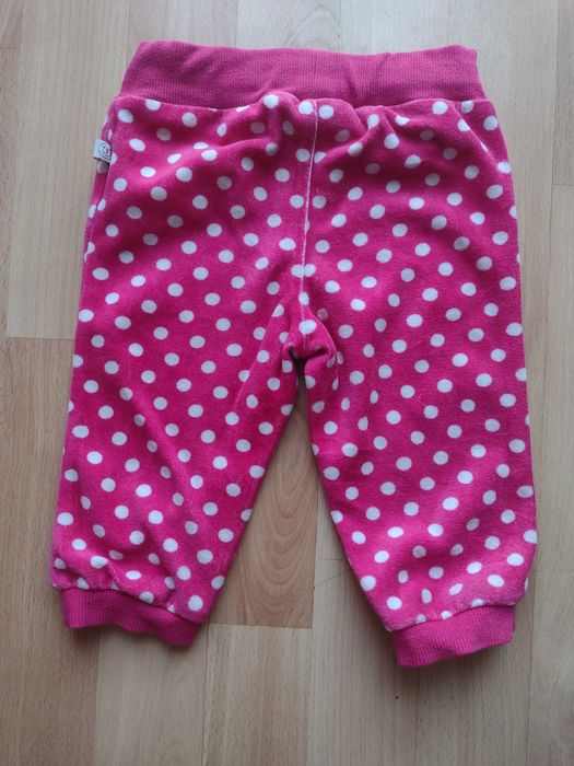 spodenki różowe 2 pary rozm. 68