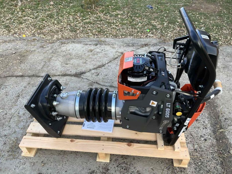 Продаю Віброплиту і Віброногу