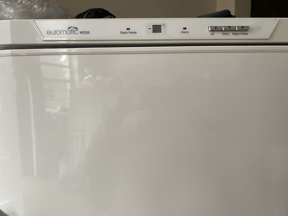 Zamrażarka EUROMATIC 230 litrow  No Frost Gwarancja