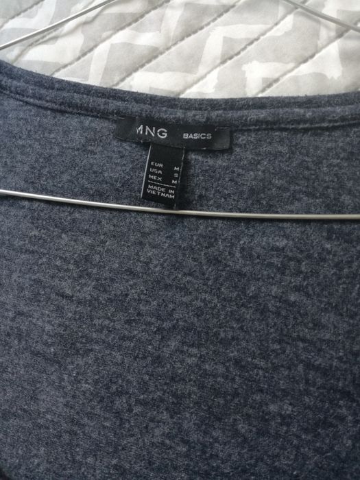Sukienka z cienkiej dzianiny Mango rozmiar M/38