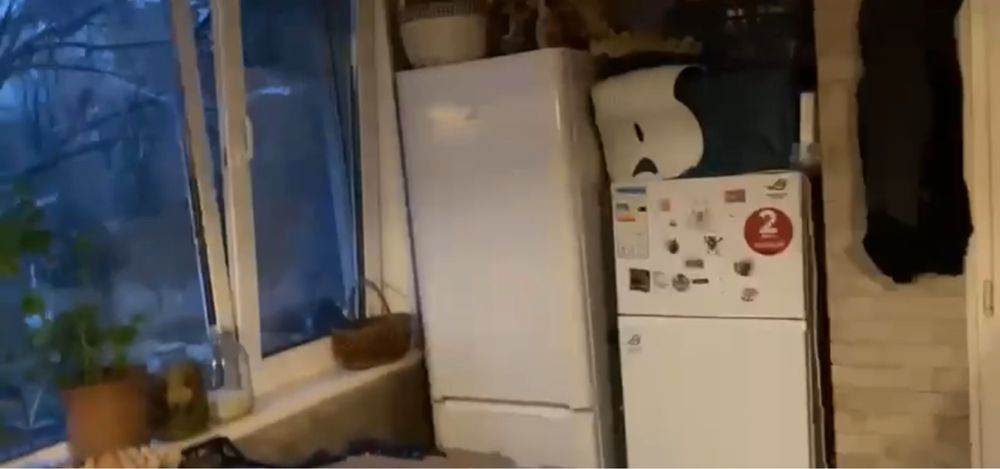 Для 4-х  осіб здається дві кімнати в  будинку  240 м з хазяіном (військовим) та двома собаками Суми