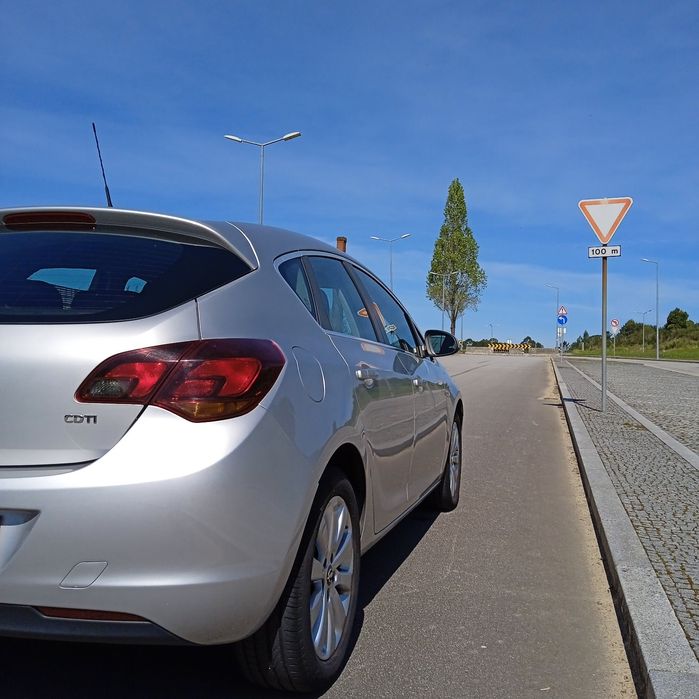 Opel Astra 1.7 CDTI