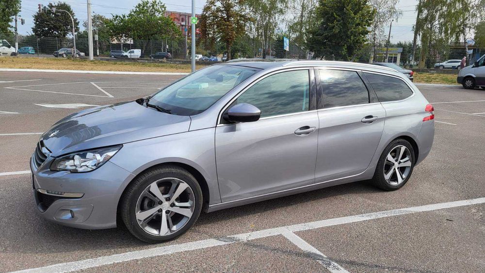 Peugeot 308 2015