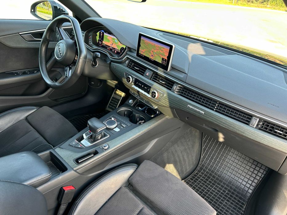 Audi A4 S-line quattro s-tronic