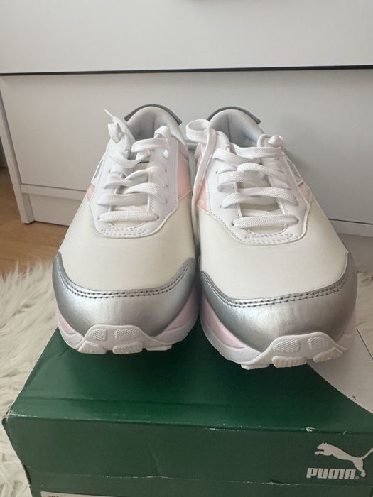 Nowe buty damskie Puma rozmiar 40