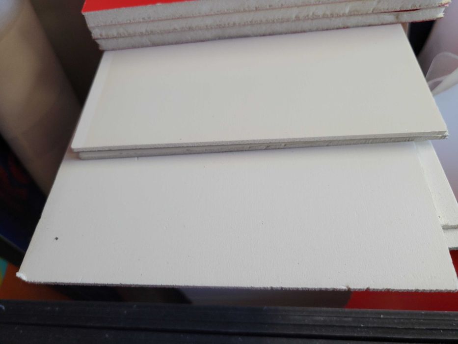 Płytki pcv spienione białe gr. 3mm
