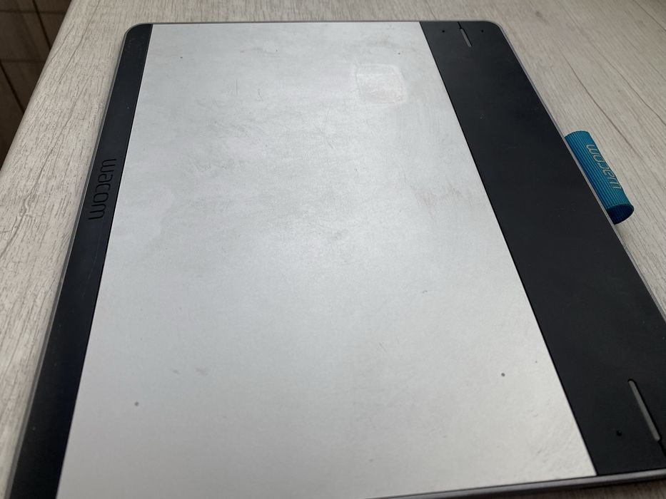 Графічний планшет Wacom CTH-480