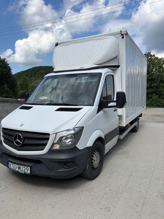 Samochód dostawczy Mercedes Benz sprinter