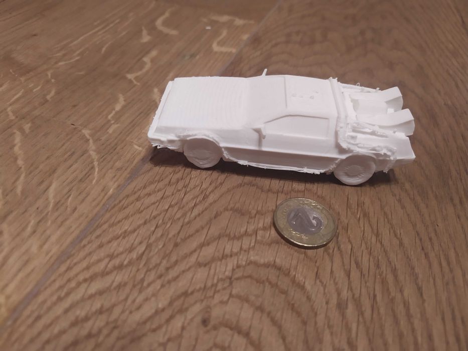 Figurka Powrót do przyszłości Back to the Future DMC-12 DeLorean latający
