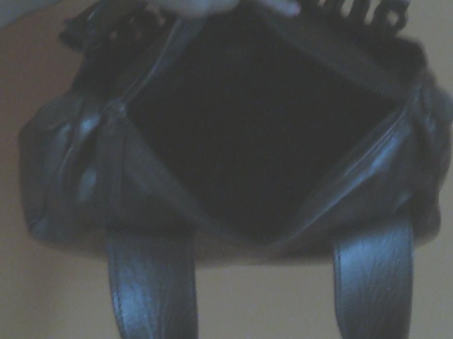 Bolsa nova em pele genuina