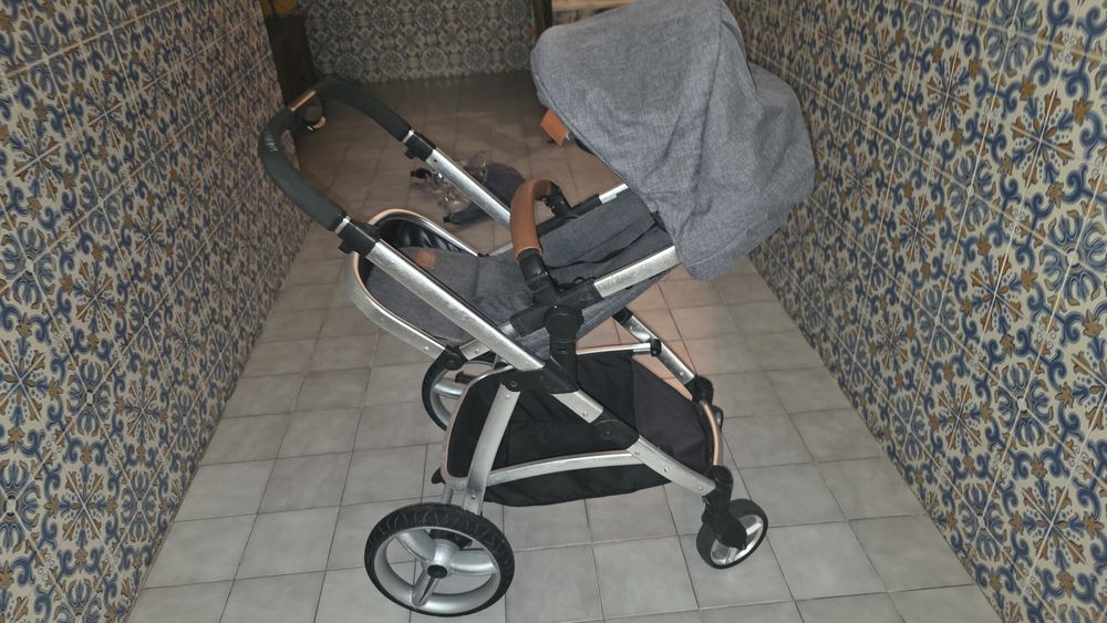 Carrinho de bebé